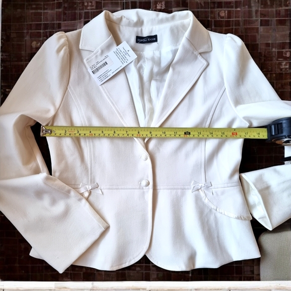 🆕️ Carabella Collection Beau Bois Women's  Ivory Ruffled Blazer Suit Jacket - Picture 8 of 11